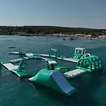 Lilium Ξενοδοχείο Çeşme