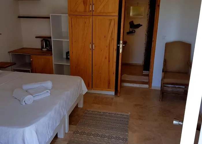 Lilium Rooms Hotel